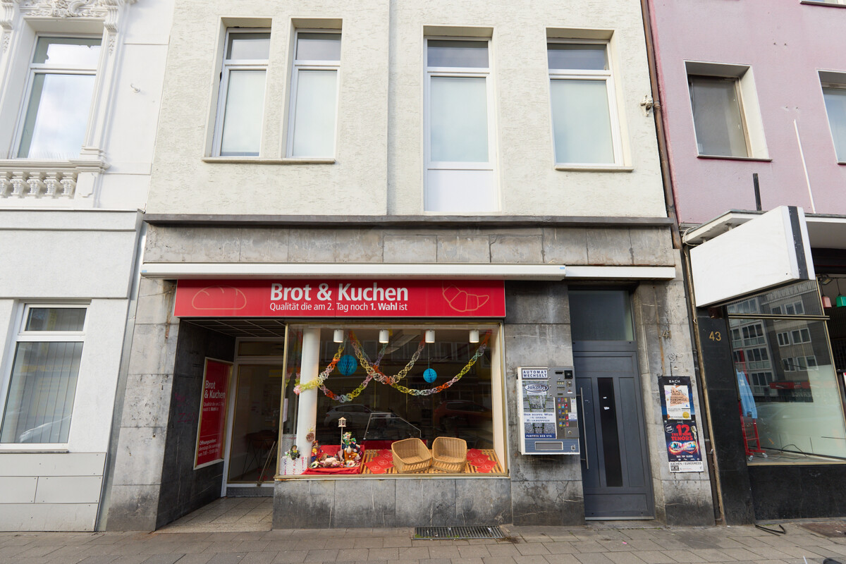 Außenansicht Gewerbe EG