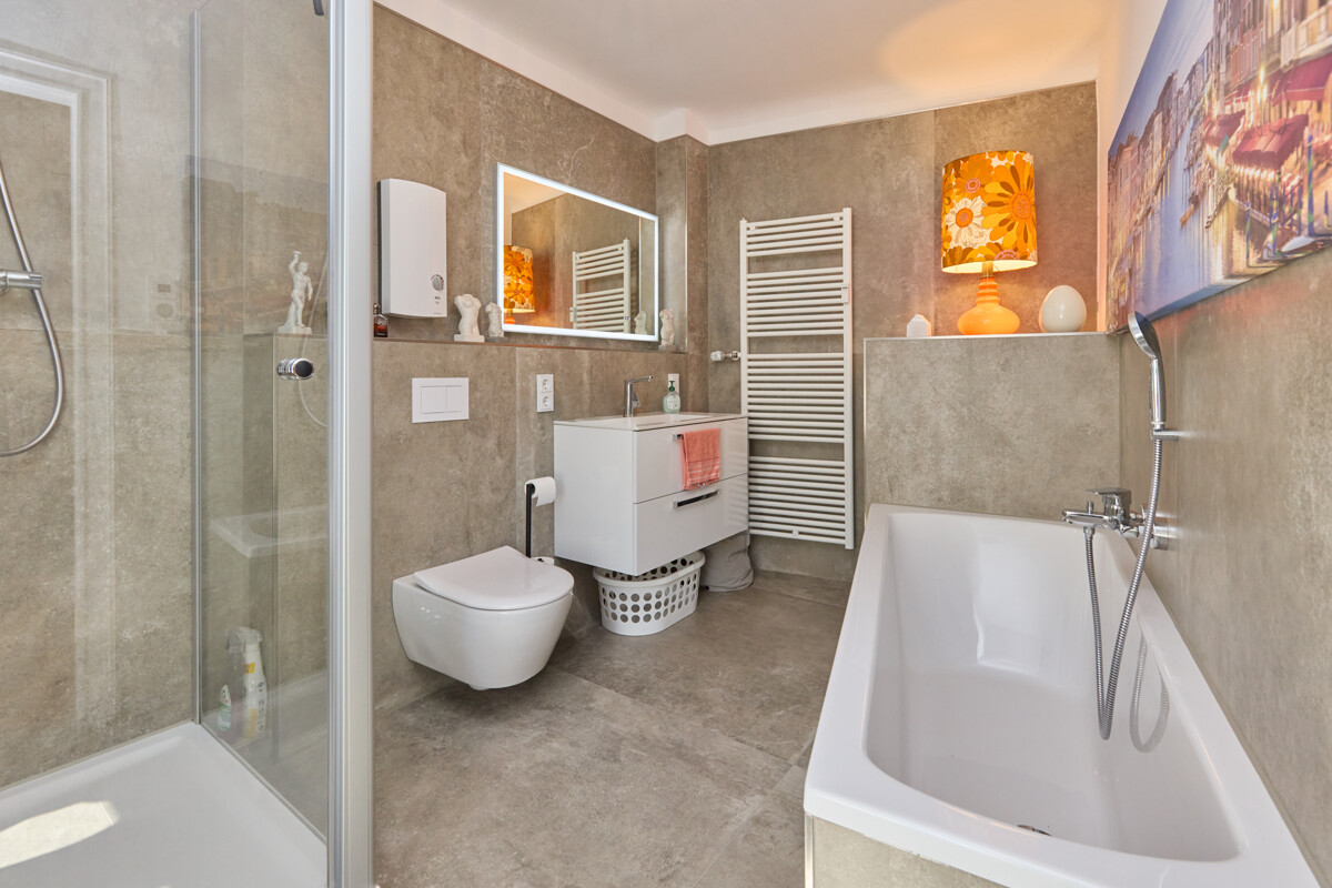 Badezimmer - DG