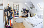 Schlafzimmer DG