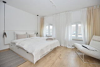 Schlafzimmer 2