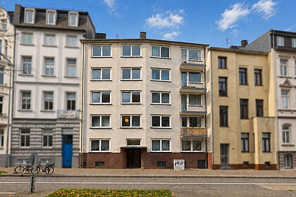 Immobilien-Frontansicht