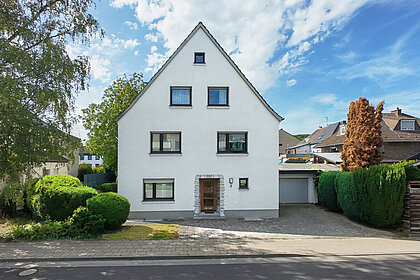 Immobilien-Frontansicht