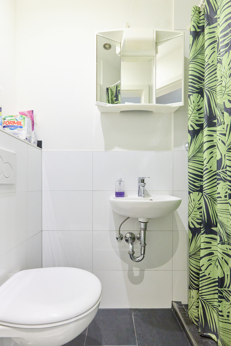 Badezimmer Apartment EG Anbau - Kapellenstr. 26